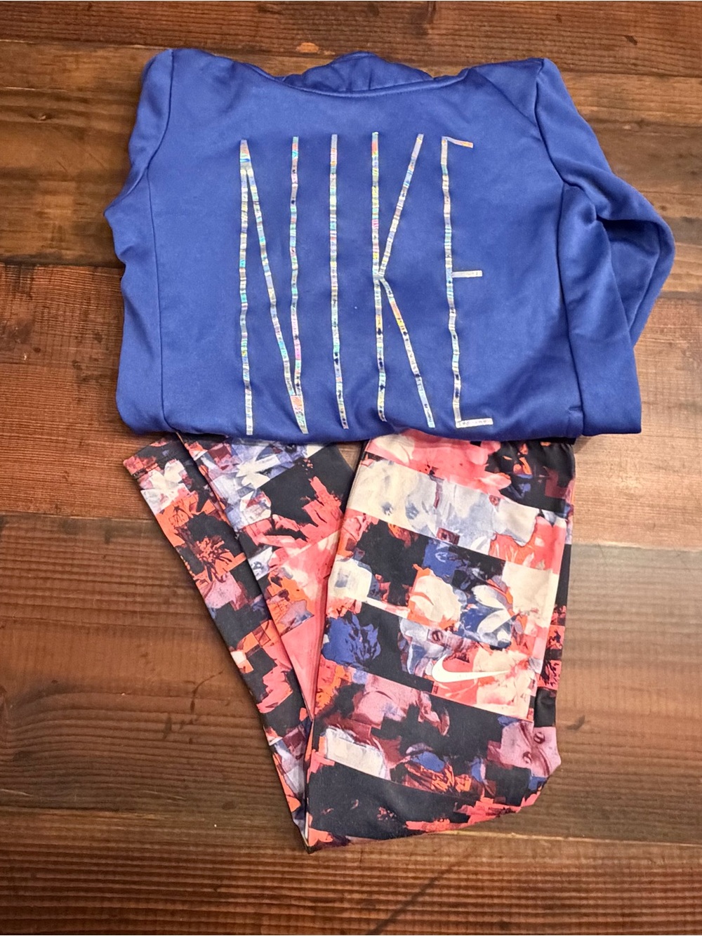 Nike Girls 6X Dri-FIT Hoodie & Leggings Set
